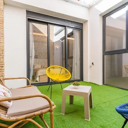 Visitacion Pool House דירה *