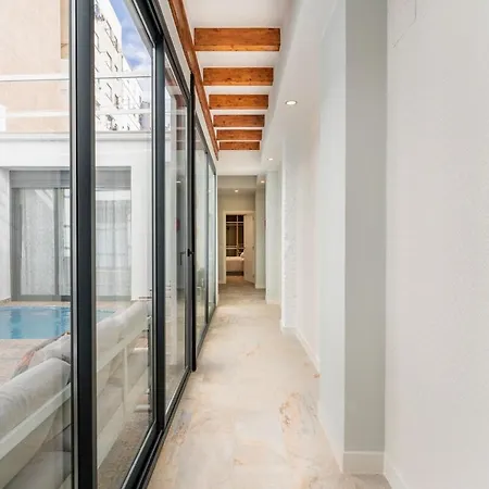 Visitacion Pool House ולנסיה